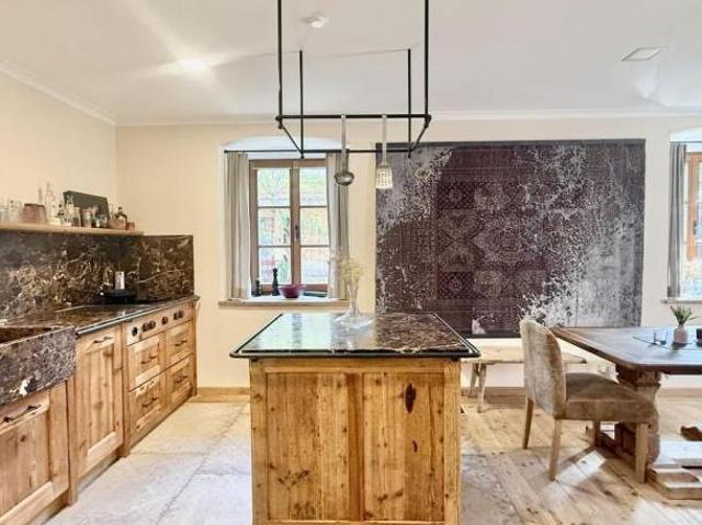 Wohnung kaufen in Altstadt, Salzburg