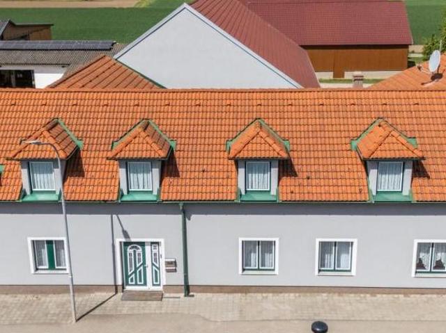 Haus kaufen in Hollabrunn, Niederösterreich