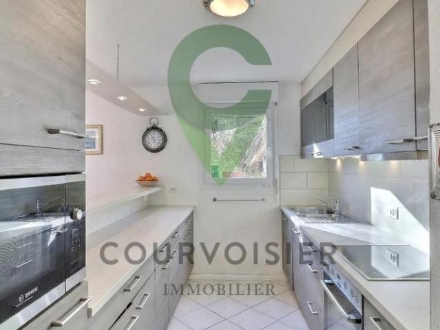 Haus kaufen in Aubonne, Waadt