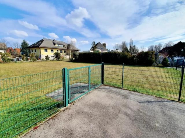 Grundstück kaufen in Katastralgemeinde Traiskirchen, Traiskirchen