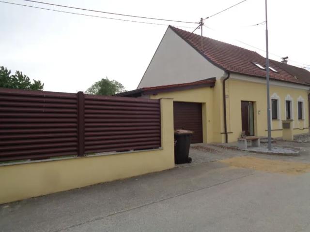 Haus kaufen in Hausbrunn, Niederösterreich