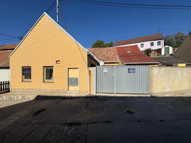Haus kaufen in Hausbrunn, Bezirk Mistelbach