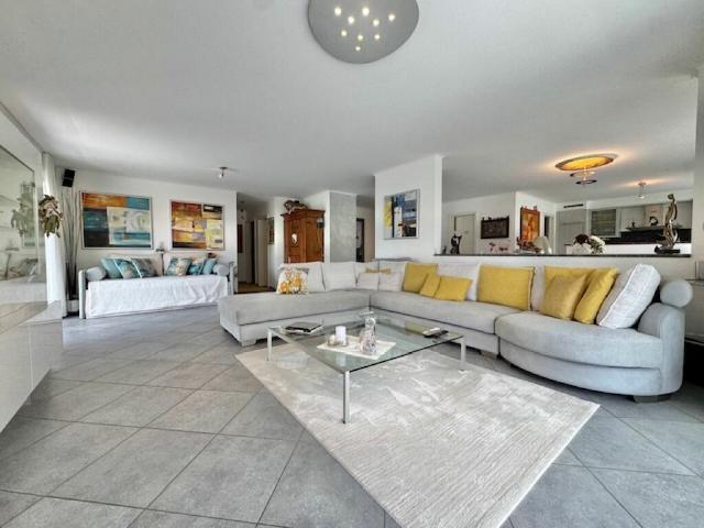 Attikawohnung kaufen in Locarno, Tessin