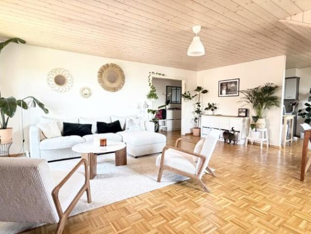 Wohnung kaufen in Belmont-sur-Lausanne, Waadt