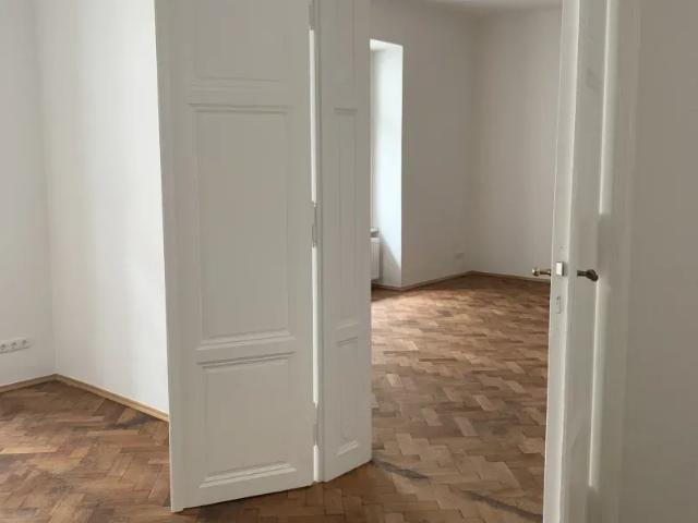 Wohnung kaufen in Sankt Leonhard, Graz