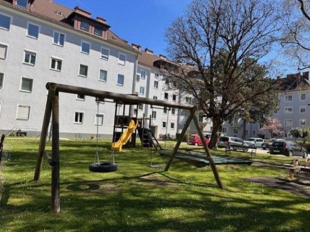Wohnung kaufen in Industriegebiet-Hafen, Linz