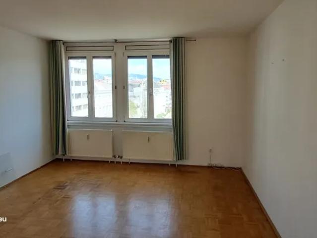 Wohnung kaufen in Industriegebiet-Hafen, Linz