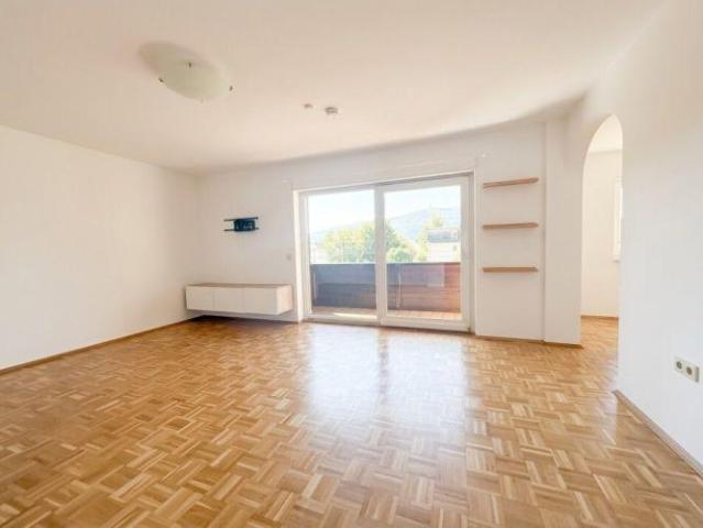 Wohnung kaufen in Pörtschach am Wörther See, Kärnten