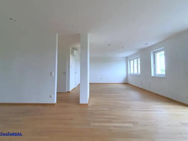 Wohnung kaufen in Strasshof an der Nordbahn, Niederösterreich