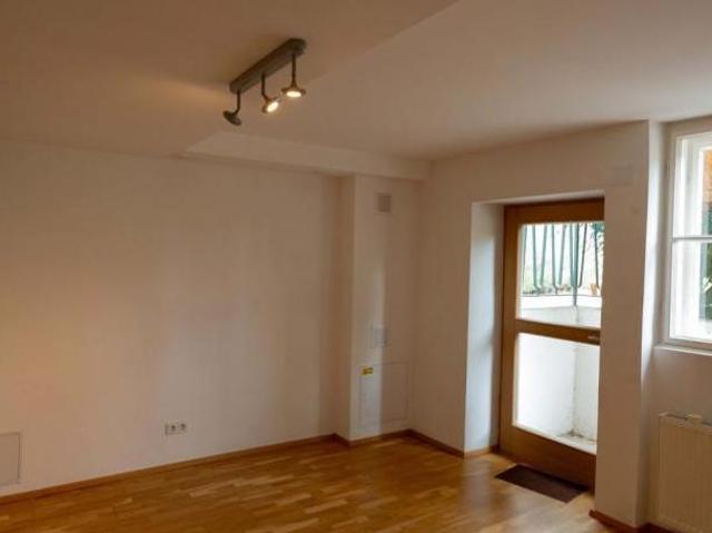Gewerbe mieten in Baden, Niederösterreich