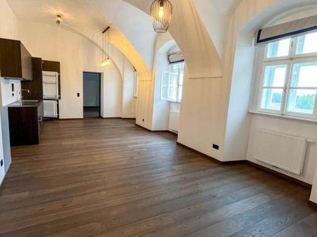 Wohnung mieten in Innere Stadt, Wien