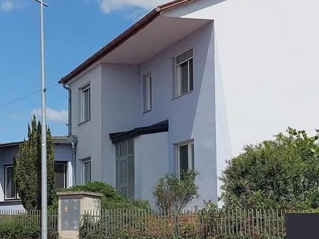 Haus mieten in Moosbrunn, Niederösterreich