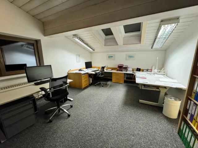 Gewerbe mieten in Buch, Wolfpassing