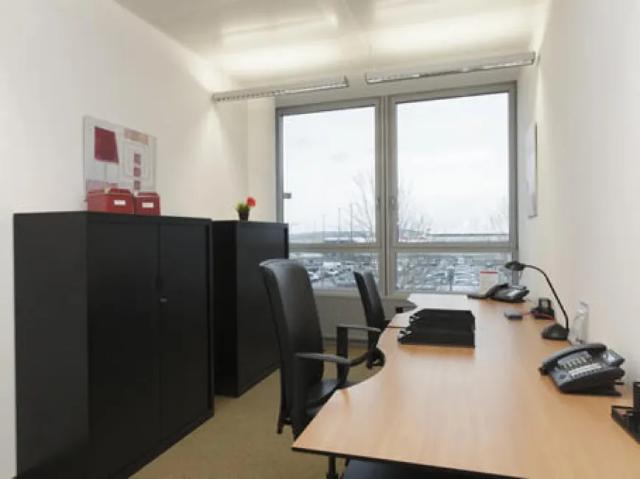 Gewerbe mieten in Schwechat, Niederösterreich