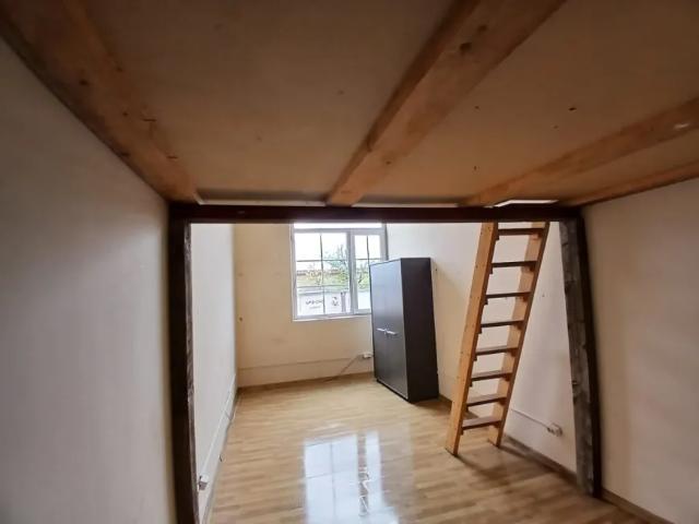 Gewerbe mieten in Sollenau, Niederösterreich