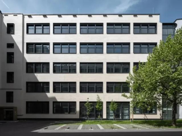 Gewerbe mieten in Meidling, Wien
