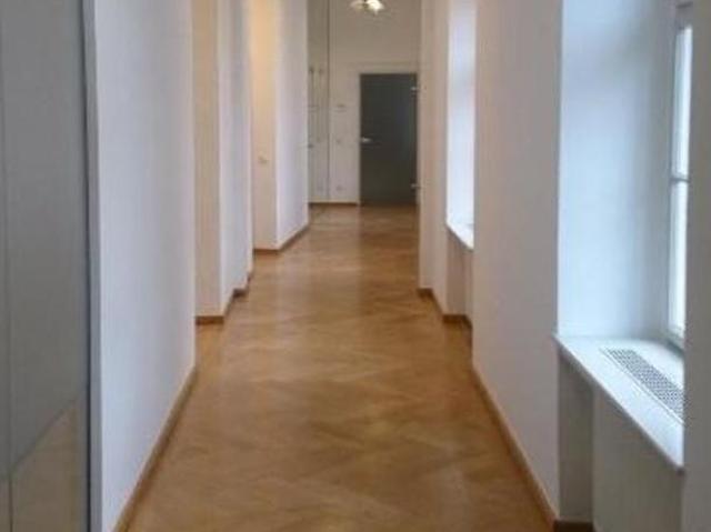 Gewerbe mieten in Innere Stadt, Wien