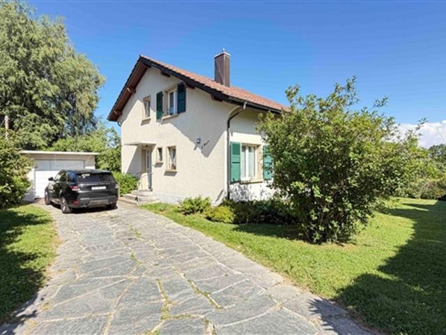 Einfamilienhaus mieten in Aubonne, Waadt