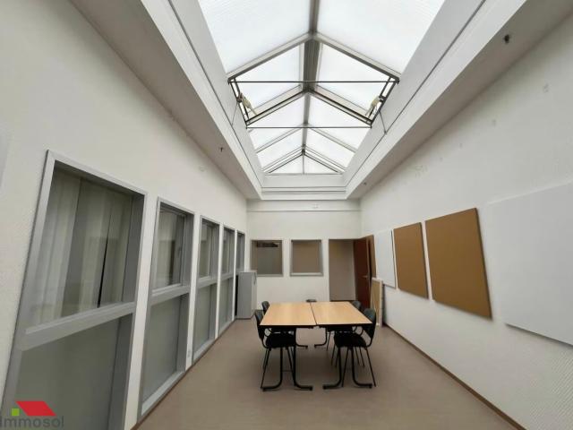 Büro mieten in Mont-sur-Lausanne, Waadt