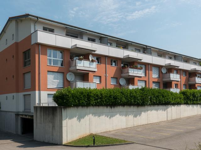 Garage mieten in Mont-sur-Rolle, Waadt