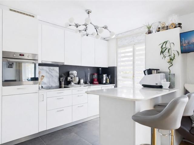 Wohnung mieten in Saint-Sulpice (VD), Waadt