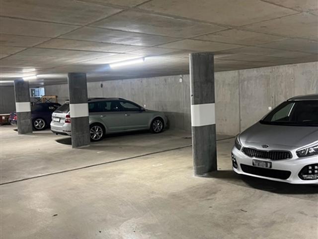 Garage mieten in Assens, Waadt