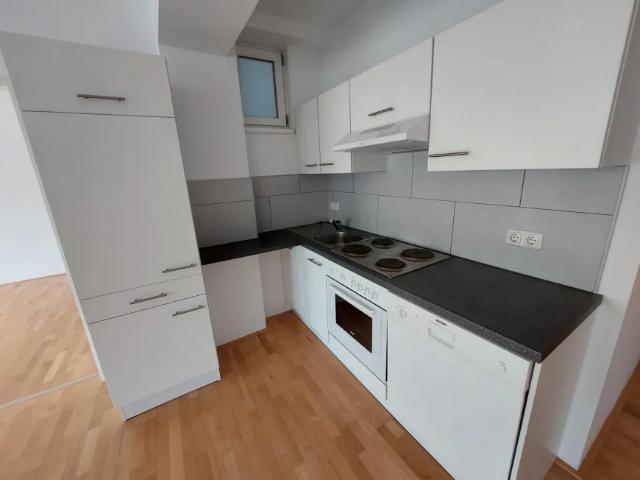 Wohnung mieten in Industriegebiet-Hafen, Linz