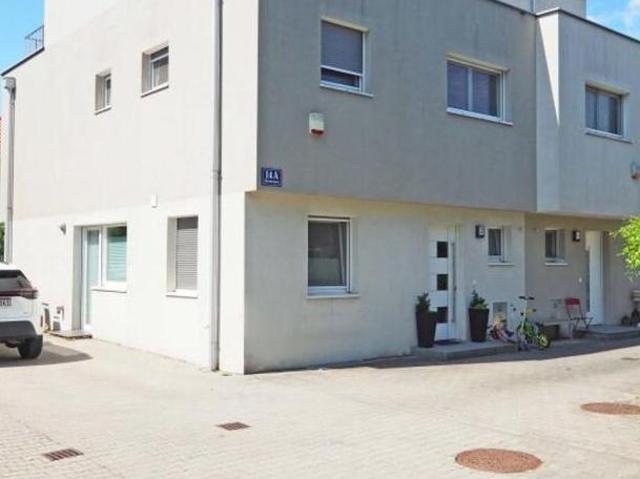 Wohnung mieten in Innere Stadt, Wien