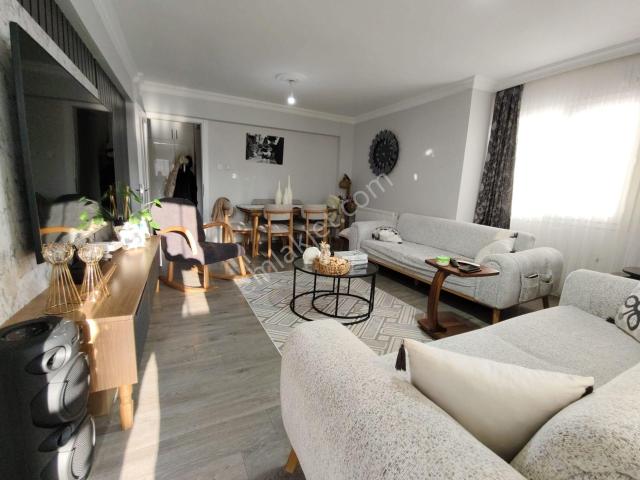 İzmir içerisinde kiralık mülk