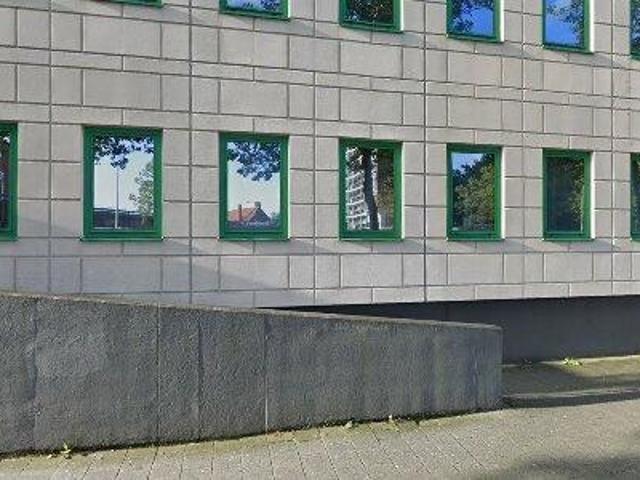 Bedrijfspand te huur in Charlois, Rotterdam