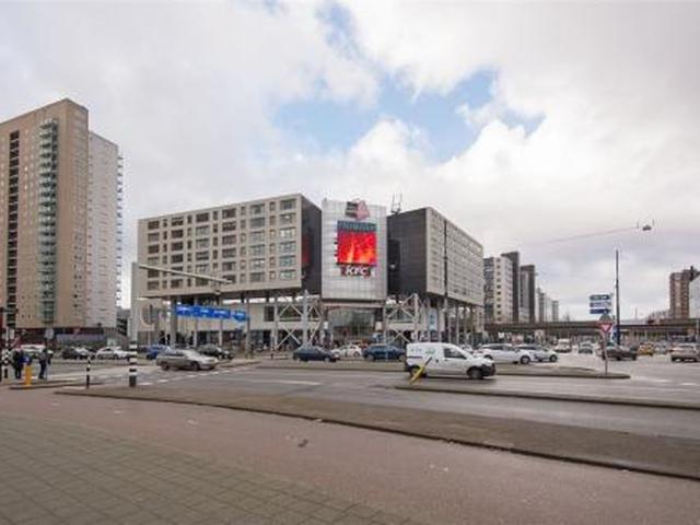 Woning te huur in Rotterdam, Zuidplein
