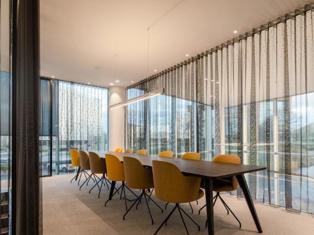 Bedrijfspand te huur in Beukenhorst-Oost, Hoofddorp