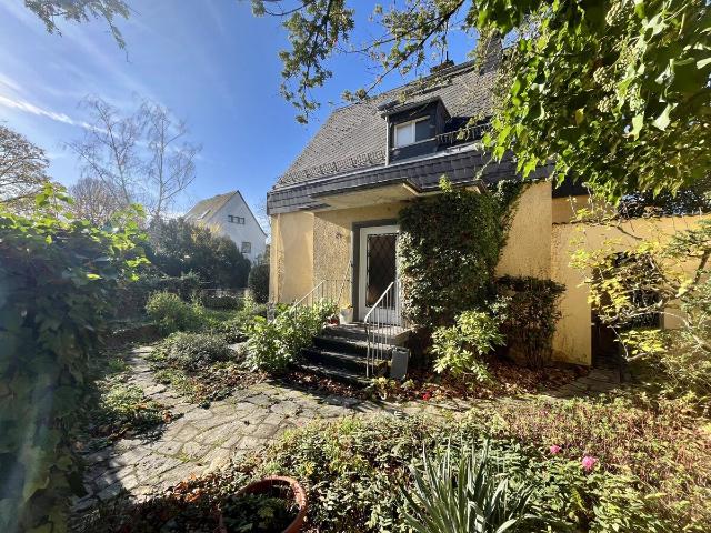 Villa kaufen in Biebrich, Wiesbaden