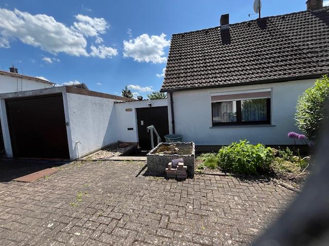 Doppelhaushälfte kaufen in Neuses bei Coburg, Coburg