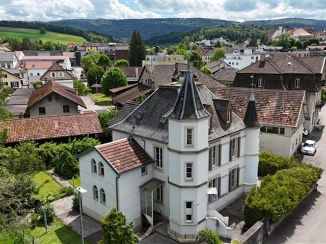 Einfamilienhaus kaufen in Porrentruy, Jura