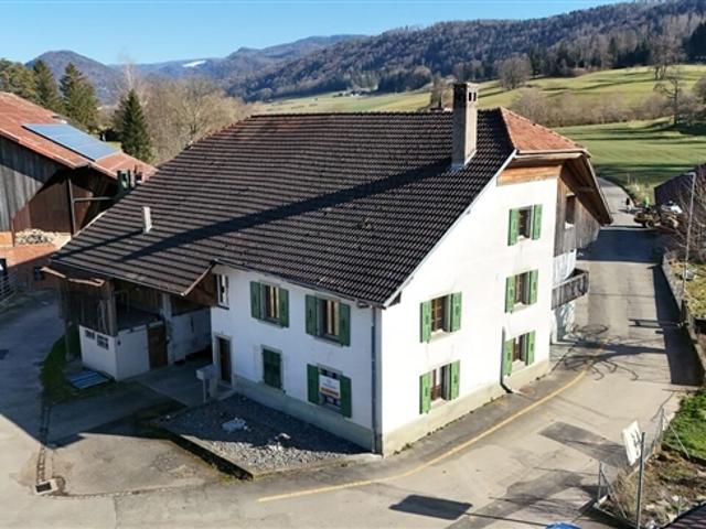 Einfamilienhaus kaufen in Courchapoix, Jura