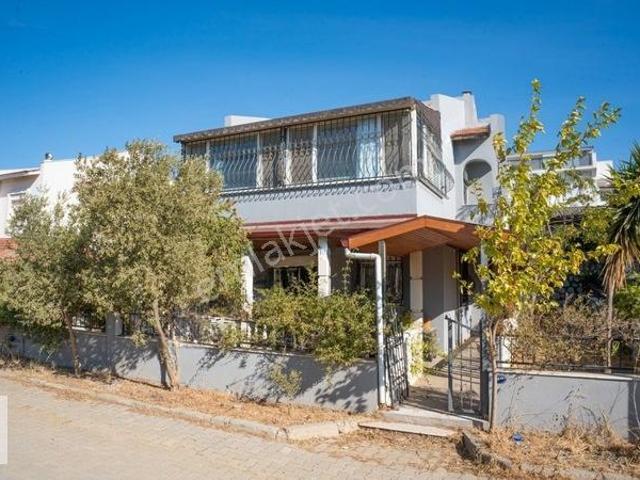 Seferihisar, İzmir içerisinde satılık Villa