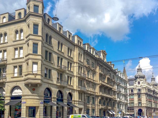 Büro mieten in Einigen, Zürich