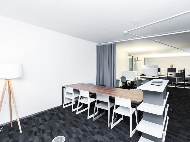 Büro mieten in Einigen, Zürich