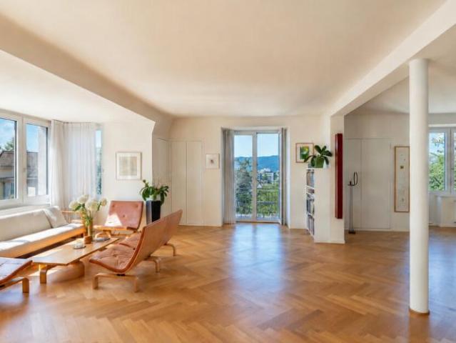 Apartment mieten in Einigen, Zürich