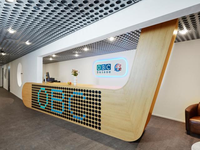 Büro mieten in Einigen, Zürich