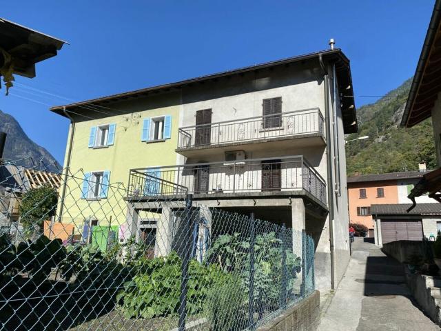 Haus kaufen in Giornico, Tessin