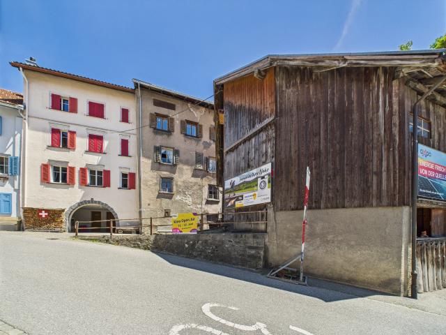 Haus kaufen in Tamins, Graubünden