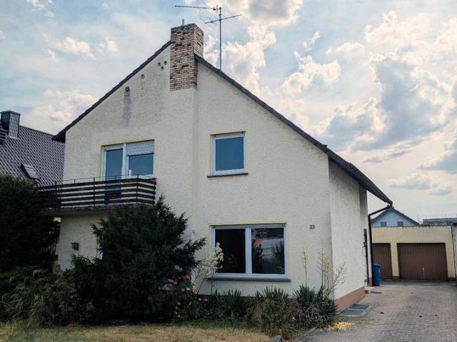 Haus kaufen in Biebesheim, Hessen