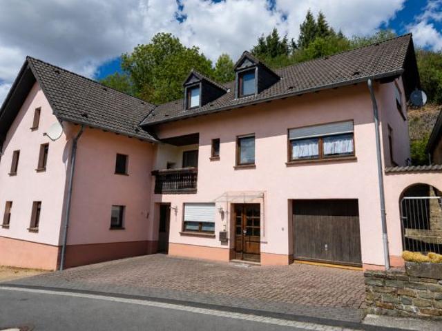 Haus kaufen in Plütscheid, Rheinland-Pfalz