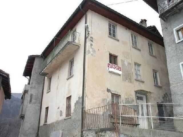 Haus kaufen in Aldesago, Tessin