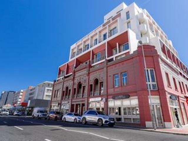 Apartment for sale in Cape Town, City of Cape Town