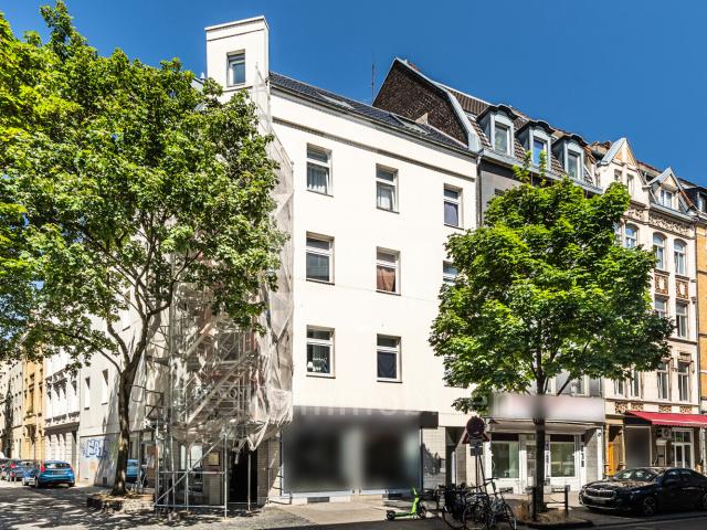 Wohnung kaufen in Mülheim, Köln