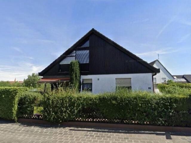 Haus kaufen in Naisa, Litzendorf