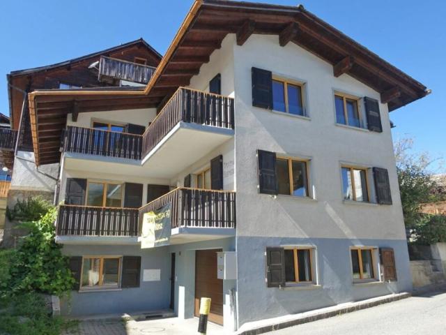 Wohnung kaufen in Luven, Graubünden
